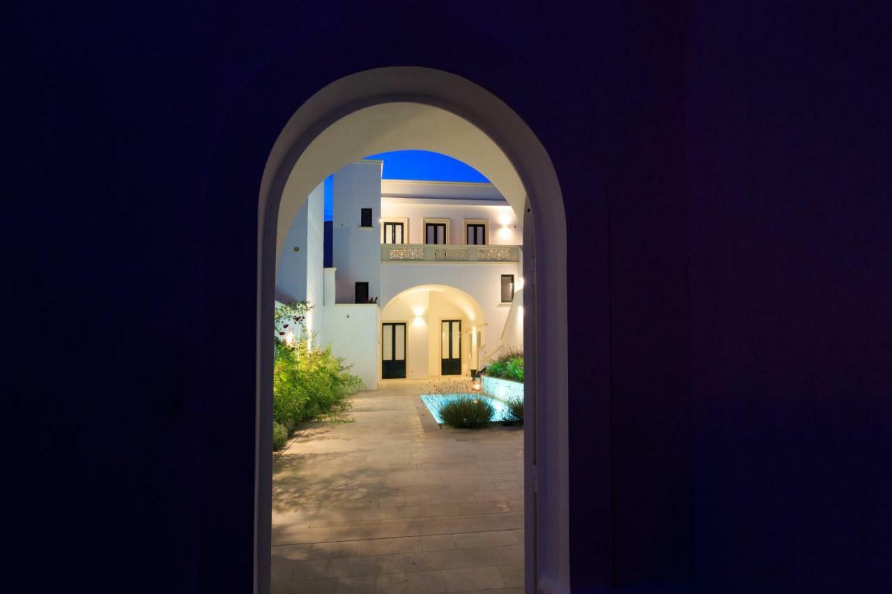 Palazzo Casto Relais Hotel Taviano  Exterior foto